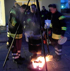 Kesselgulasch beim Weihnachtsfest