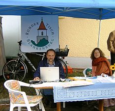 Stand des Runden Tischs auf dem Ortsfest 2010